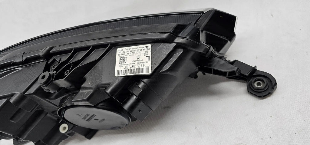 Frontscheinwerfer Skoda Fabia III 6V1941015D LED Links Scheinwerfer Headlight