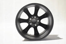 Load image into Gallery viewer, 4x Alufelge 18 Zoll 8.0&quot; 5x120 34ET Glanz 6796246 BMW F06 F10 3 F30 E90