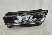 Laden Sie das Bild in den Galerie-Viewer, Frontscheinwerfer Skoda Octavia IV 5E4941015B Links Scheinwerfer Headlight SCH7567754781xs