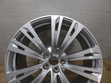 Load image into Gallery viewer, 1x Alufelge 20 Zoll 9.0" 5x112 40ET Glanz Silber 4N0601025 Audi A8 D5 Rim Wheel FEL7470330841to