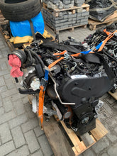 Load image into Gallery viewer, Motor Audi DDDA DETA DEUA DETB DEUB 2.0 TDI 97TKm Diesel Engine Unkomplett