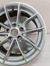 Laden Sie das Bild in den Galerie-Viewer, 1x Alufelge 16 Zoll 6.5" 5x112 22ET Glanz Silber 6876921 BMW 3 G21 G20 Rim Wheel FEL7810741836qf