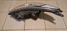 Laden Sie das Bild in den Galerie-Viewer, Frontscheinwerfer Hyundai I30 92102-A6100 Rechts Scheinwerfer Headlight SCH6305031448dv