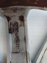 Load image into Gallery viewer, 1x Alufelge 15 Zoll 1S0601025AP VW Up Rim Wheel FEL6010956053hp