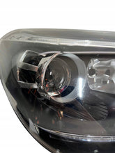 Laden Sie das Bild in den Galerie-Viewer, Frontscheinwerfer Mercedes-Benz Slk R172 A1728207361 Rechts Headlight SCH7932339224av