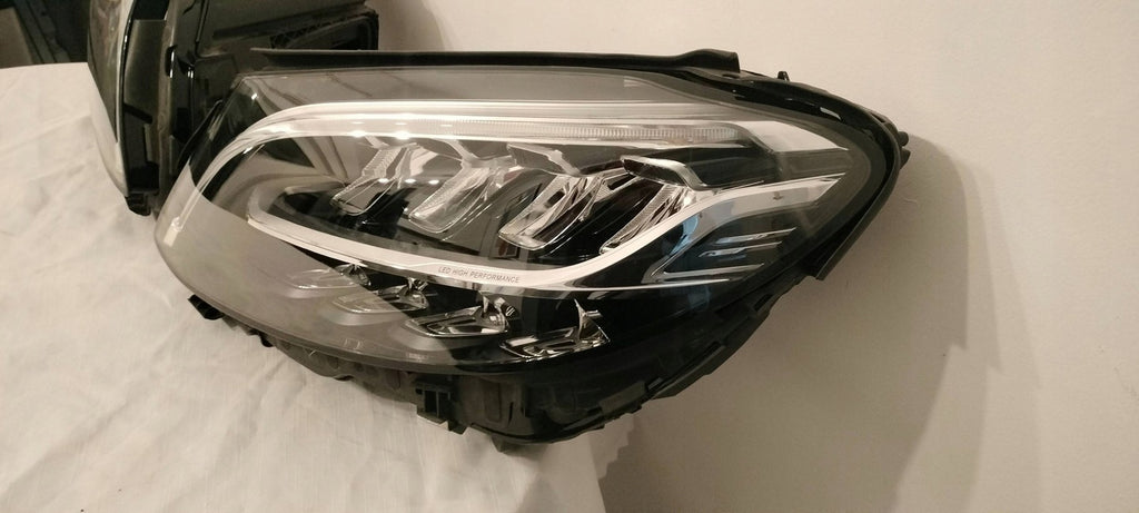 Frontscheinwerfer Mercedes-Benz A2059062106 A2059068005 Ein Satz Headlight SCH1305274001xq