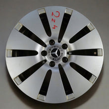 Laden Sie das Bild in den Galerie-Viewer, 1x Alufelge 17 Zoll 7.5&quot; 5x114.3 A2134010200 Mercedes-Benz Rim Wheel