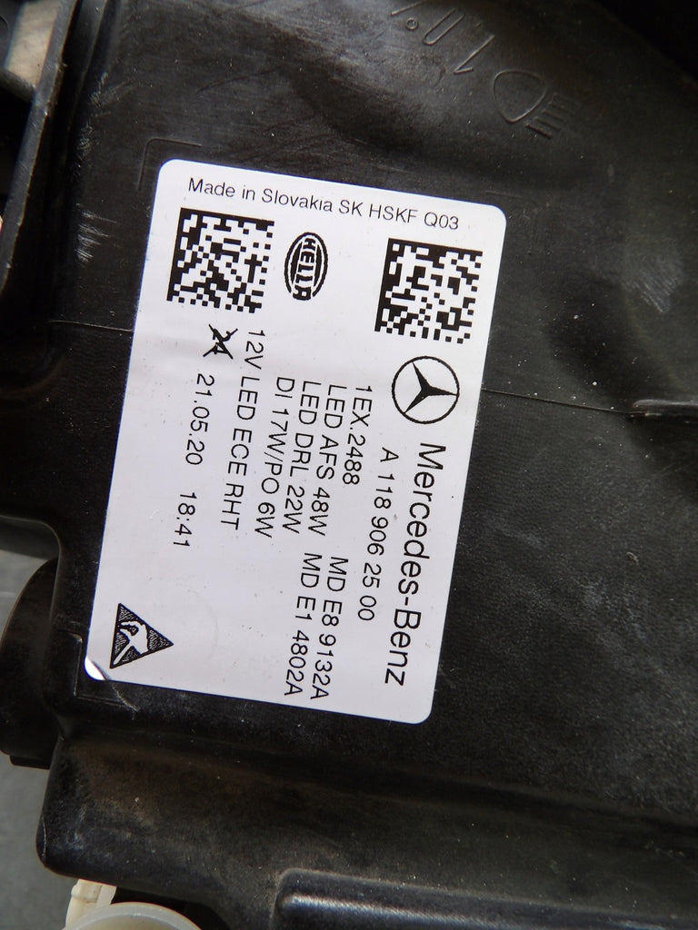 Frontscheinwerfer Mercedes-Benz Cla A1189062500 LED Rechts oder Links SCH3154449087iz