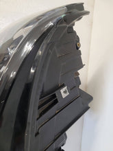 Laden Sie das Bild in den Galerie-Viewer, Frontscheinwerfer VW 7E1941016AD Rechts Scheinwerfer Headlight SCH4417327899ck