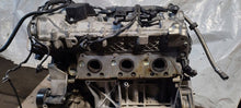 Load image into Gallery viewer, Motor Mercedes-Benz VW I 272964 3.5 90PS 66kW Benzin Engine Unkomplett