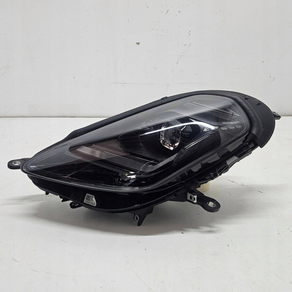 Frontscheinwerfer Maserati I 06701588620 Rechts Scheinwerfer Headlight SCH4632875284on