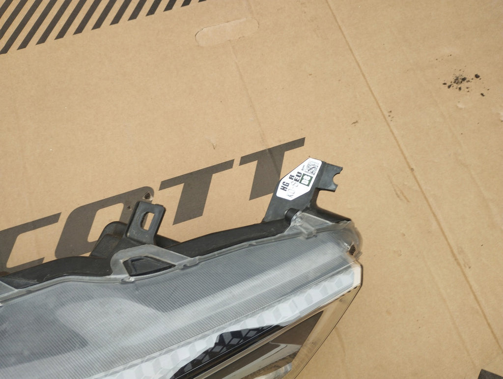 Frontscheinwerfer Toyota 4 Yaris Full LED Rechts Scheinwerfer Headlight SCH5842025164mu