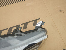 Load image into Gallery viewer, Frontscheinwerfer Toyota 4 Yaris Full LED Rechts Scheinwerfer Headlight SCH5842025164mu