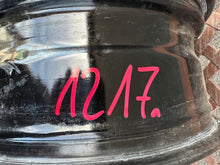 Laden Sie das Bild in den Galerie-Viewer, 1x Alufelge 17 Zoll 7.0&quot; 5x108 40,5ET Glanz Schwarz 32271987 Volvo S60 V60