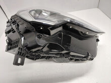 Laden Sie das Bild in den Galerie-Viewer, Frontscheinwerfer Audi Q3 83A941012 LED FALSE Scheinwerfer Headlight SCH1147218061my