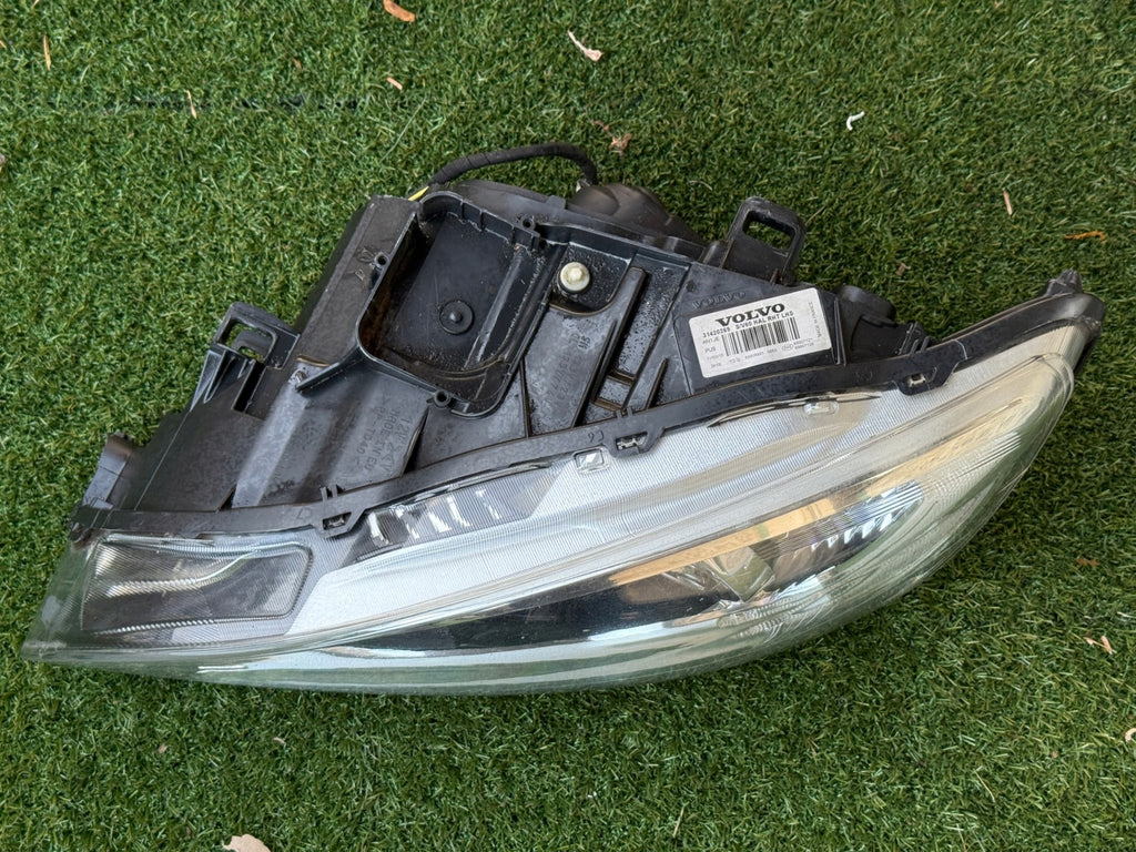 Frontscheinwerfer Volvo V60 I S60 31420269 Links Scheinwerfer Headlight SCH2361460979gu