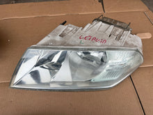 Load image into Gallery viewer, Frontscheinwerfer Skoda Octavia II Ein Stück (Rechts oder Links) Headlight SCH3813927749bt