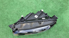 Laden Sie das Bild in den Galerie-Viewer, Frontscheinwerfer Mercedes-Benz W247 A2479060106 Full LED Links Headlight