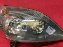 Laden Sie das Bild in den Galerie-Viewer, Frontscheinwerfer Opel Zafira 13252473 Rechts Scheinwerfer Headlight