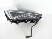 Laden Sie das Bild in den Galerie-Viewer, Frontscheinwerfer Seat Tarraco 5FJ941008C Rechts Scheinwerfer Headlight