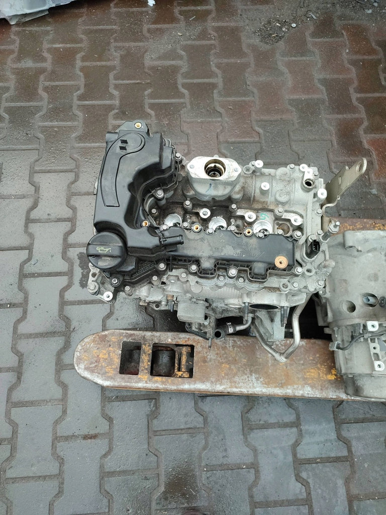 Motor Peugeot 2008 I HN01 2018 Benzin Engine Unkomplett