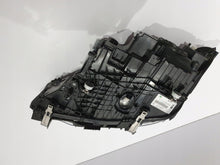 Load image into Gallery viewer, Frontscheinwerfer BMW G31 G30 8499122 LED Ein Stück (Rechts oder Links) SCH1353839640fi