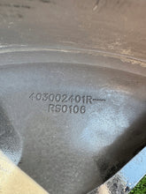 Laden Sie das Bild in den Galerie-Viewer, 1x Alufelge 18 Zoll 7.0&quot; 5x114.3 403002401R Renault Rim Wheel