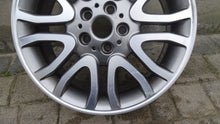Laden Sie das Bild in den Galerie-Viewer, 1x Alufelge 18 Zoll 7.0&quot; 5x112 54ET 6884892GRE Mini Rim Wheel