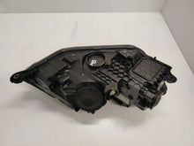 Load image into Gallery viewer, Frontscheinwerfer Skoda Fabia III 6V1941015B LED Ein Stück (Rechts oder Links)