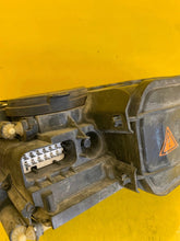 Load image into Gallery viewer, Frontscheinwerfer VW Touareg 7L6941016BB Xenon Rechts Scheinwerfer Headlight