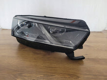 Laden Sie das Bild in den Galerie-Viewer, Frontscheinwerfer Skoda Octavia IV 5E4941016B Rechts Scheinwerfer Headlight SCH6226341592ta
