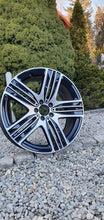 Laden Sie das Bild in den Galerie-Viewer, 1x Alufelge 20 Zoll 8.5&quot; 5x112 30ET Glanz A2934010600 Mercedes-Benz Rim Wheel