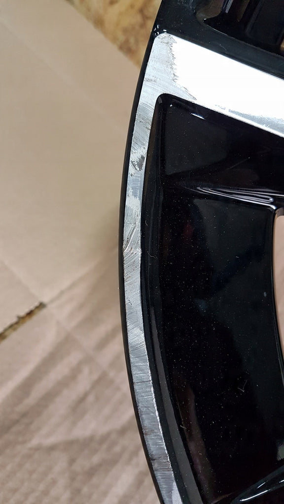 1x Alufelge 18 Zoll 8.0" 5x108 42ET 32358646 Volvo S60 V60 V90 Rim Wheel