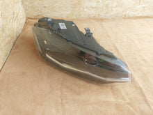 Laden Sie das Bild in den Galerie-Viewer, Frontscheinwerfer VW Polo 2G1941036B FULL LED Rechts Scheinwerfer Headlight