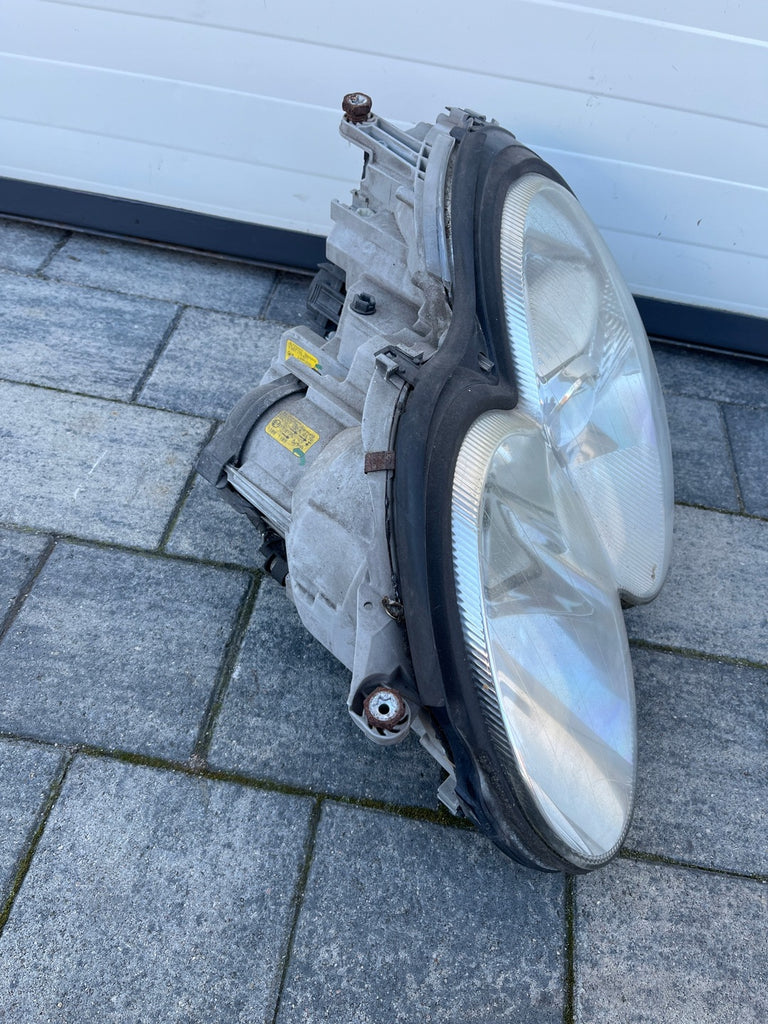 Frontscheinwerfer Mercedes-Benz Sl R230 A2308206161 Xenon Rechts oder Links
