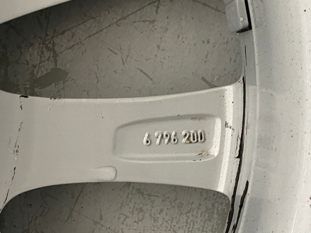 1x Alufelge 16 Zoll 7.0" 5x120 40ET Silber 6796200 BMW 1 F20 Rim Wheel FEL1528839251dt