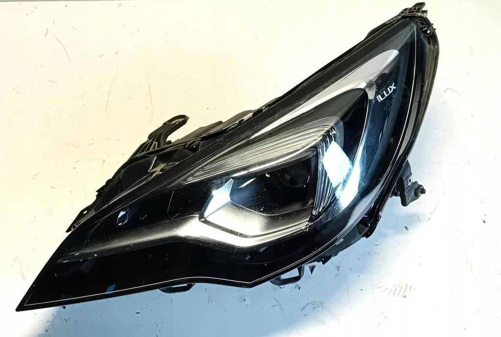 Frontscheinwerfer Opel Astra K 39023762 Full LED Ein Stück (Rechts oder Links) SCH8751771818xl