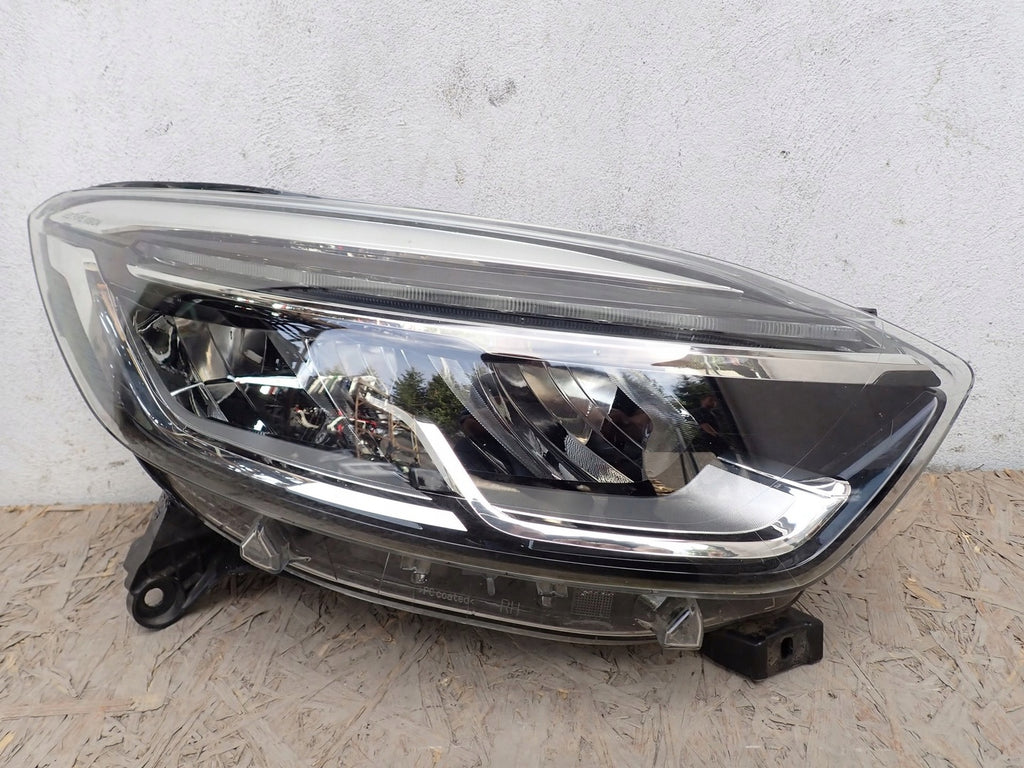 Frontscheinwerfer Renault Captur 260107244R Full LED Rechts Headlight