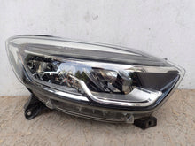 Laden Sie das Bild in den Galerie-Viewer, Frontscheinwerfer Renault Captur 260107244R Full LED Rechts Headlight