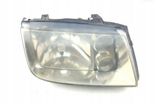 Load image into Gallery viewer, Frontscheinwerfer VW Bora 96359800 Rechts Scheinwerfer Headlight SCH2039271461wx
