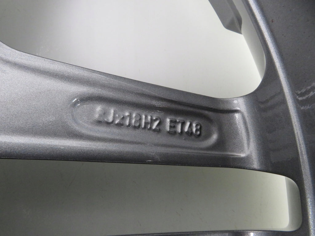 1x Alufelge 18 Zoll 8.0" 5x112 48ET A1764010000 Mercedes-Benz W176 Rim Wheel FEL5856304327gm