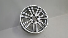Load image into Gallery viewer, 1x Alufelge 17 Zoll 8.0" 5x120 53ET 7845851 BMW 1 F20 Rim Wheel FEL6621429536kw