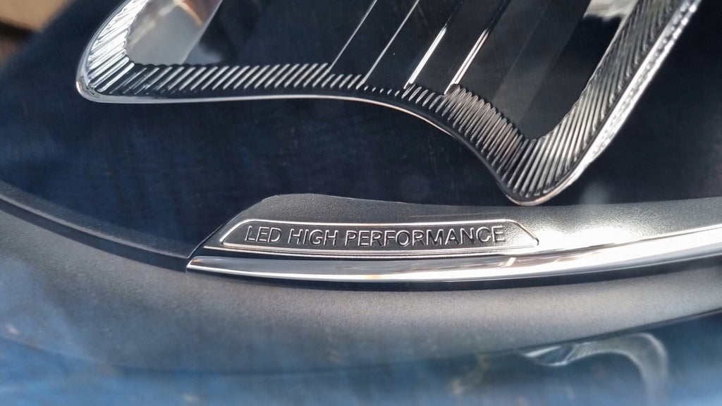 Frontscheinwerfer Mercedes-Benz W246 A2469065301 LED Rechts oder Links SCH7070707506ln