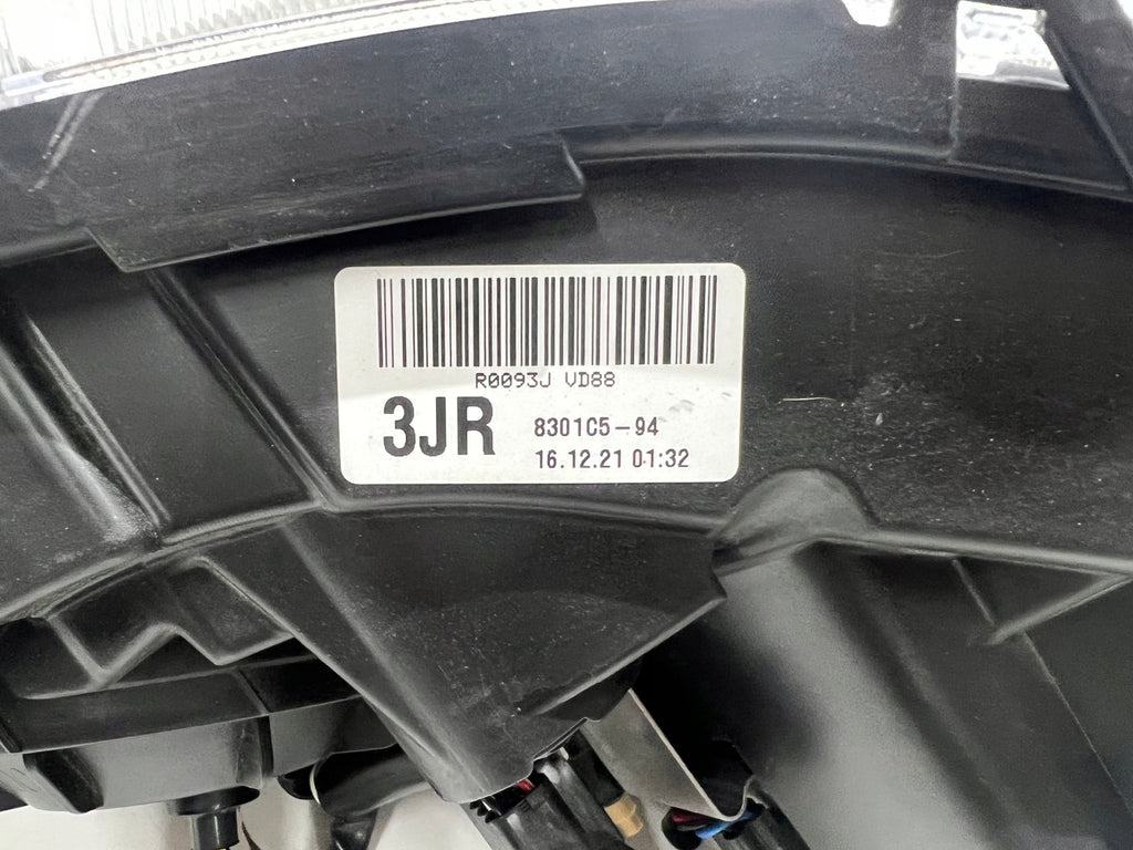 Frontscheinwerfer Mitsubishi Outlander II 8301C594 Xenon Rechts Headlight