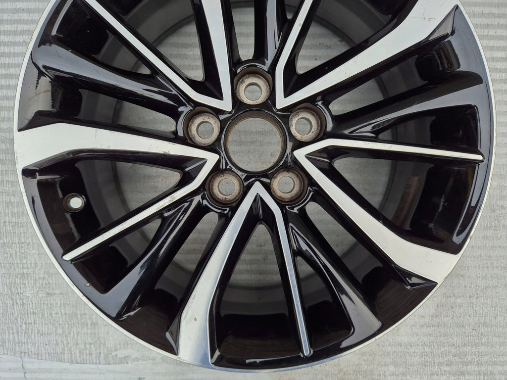 1x Alufelge 17 Zoll 7.0" 5x114.3 45ET Toyota Corolla Rim Wheel FEL5728778205jd