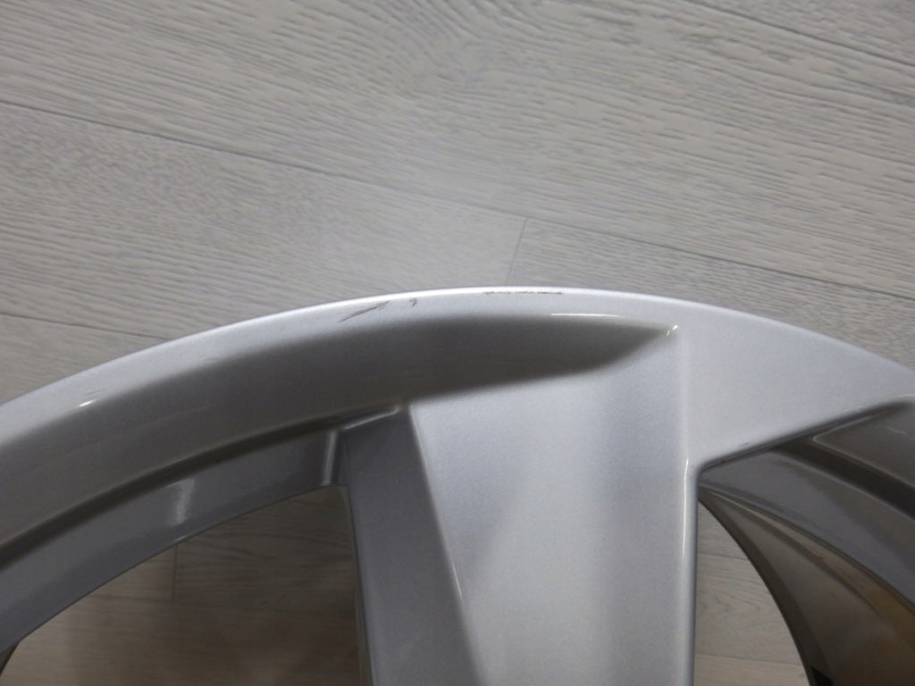 1x Alufelge 17 Zoll 7.0" 5x112 45ET Glanz Silber 81A601025 Audi Q2 Rim Wheel FEL1264023211rw