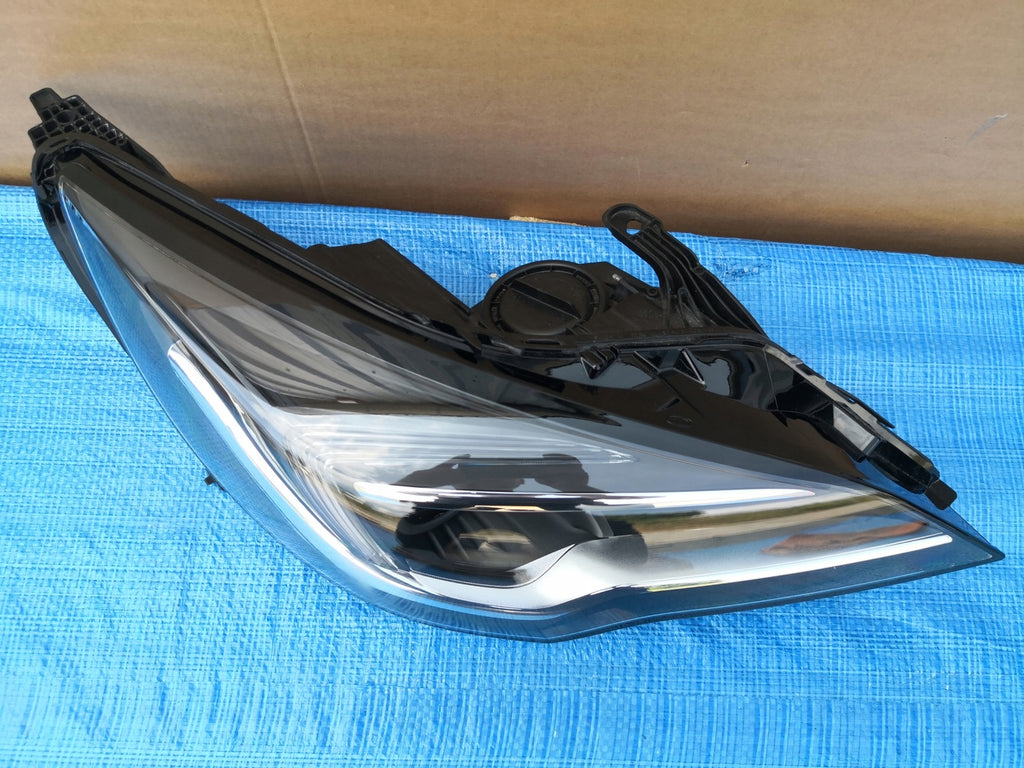 Frontscheinwerfer Opel Astra 662588537 LED Rechts Scheinwerfer Headlight