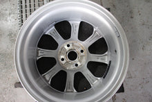 Load image into Gallery viewer, 1x Alufelge 17 Zoll 7.0" 4x108 47 5ET Glanz H1BC1007C1A Ford Fiesta I Rim Wheel FEL9869962773we