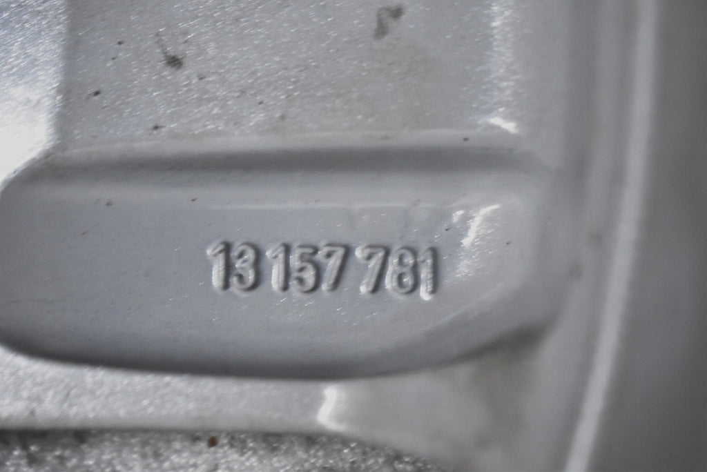 1x Alufelge 15 Zoll 6.0" 5x110 43ET Glanz Silber 13157781 Opel Zafira Meriva A