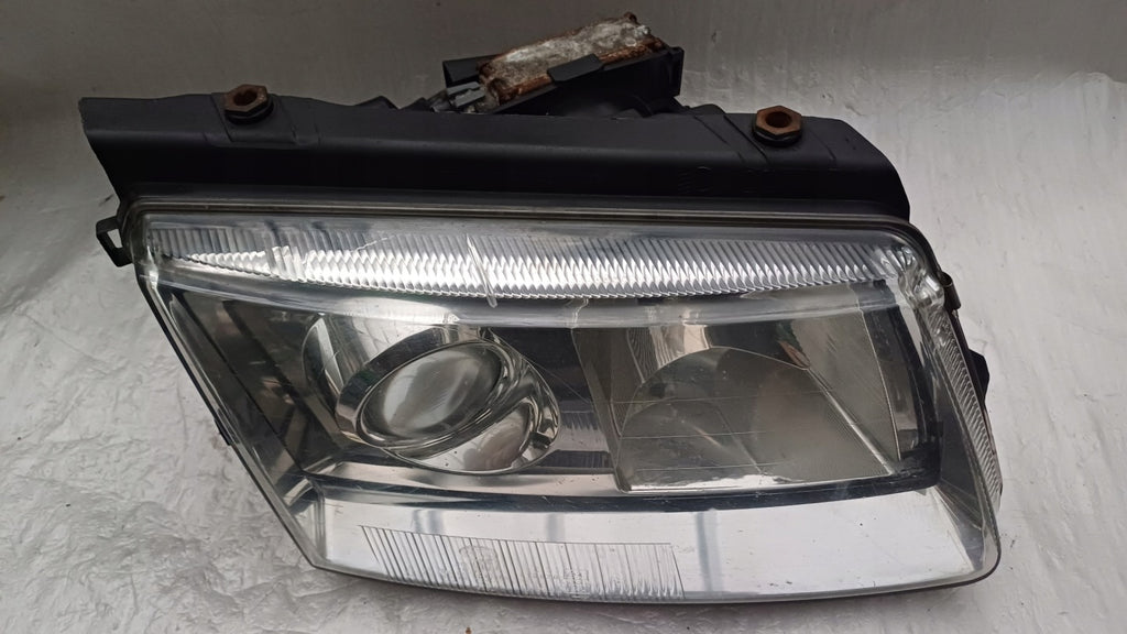 Frontscheinwerfer VW Passat Xenon Rechts Scheinwerfer Headlight SCH2935549320cd